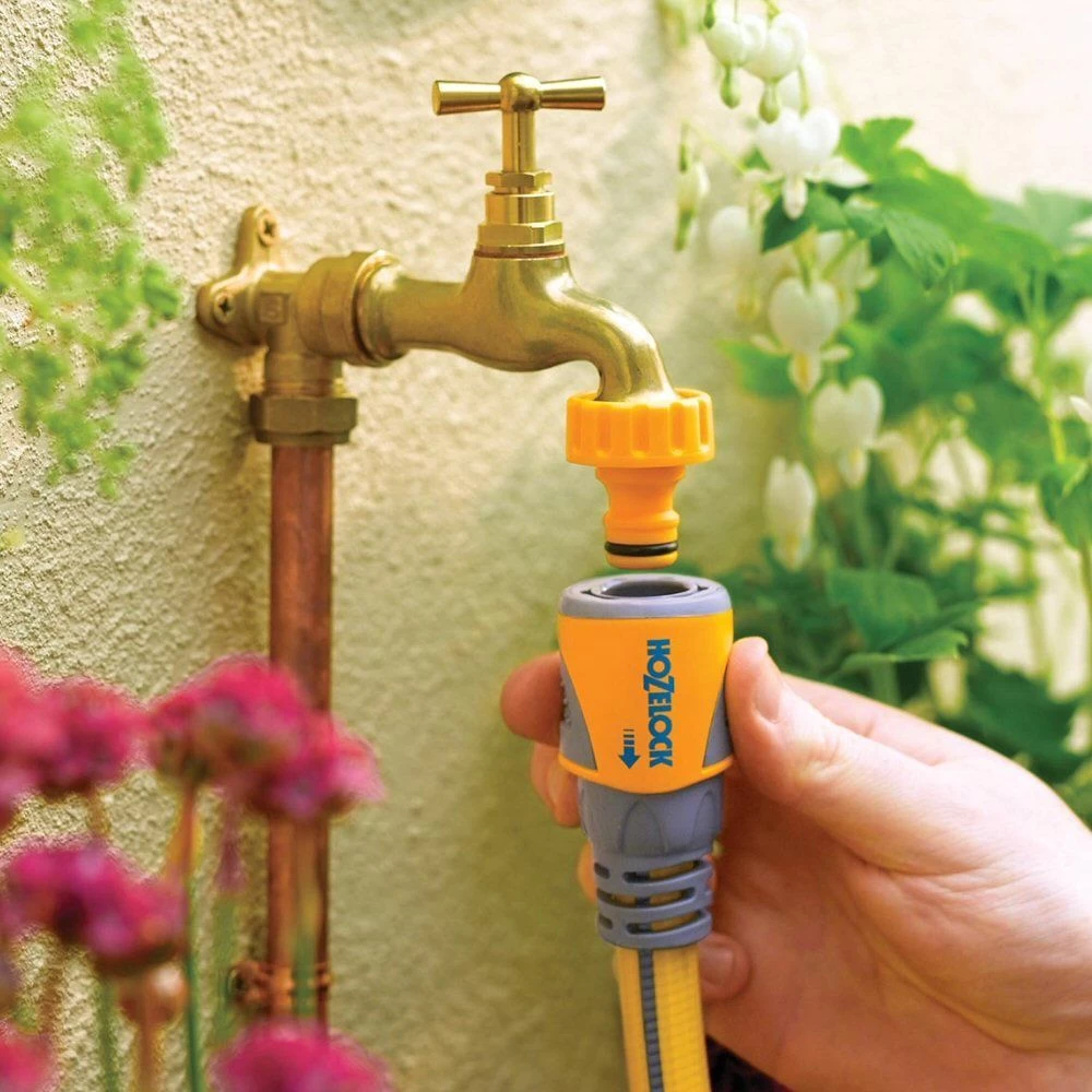 Hozelock (12.5mm & 15mm) Hose End Connector Plus 2050 (Twin Pack) 4 Hozelock (12.5mm & 15mm) Hose End Connector Plus 2050 (Twin Pack) - Image 2